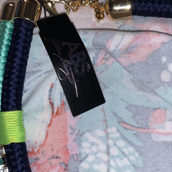 Necklace ✨ - Picture 4 of 6